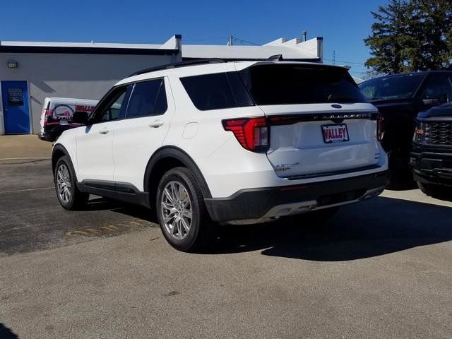 New 2026 Ford Explorer - photo 6