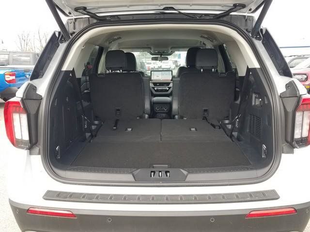 New 2026 Ford Explorer - photo 12