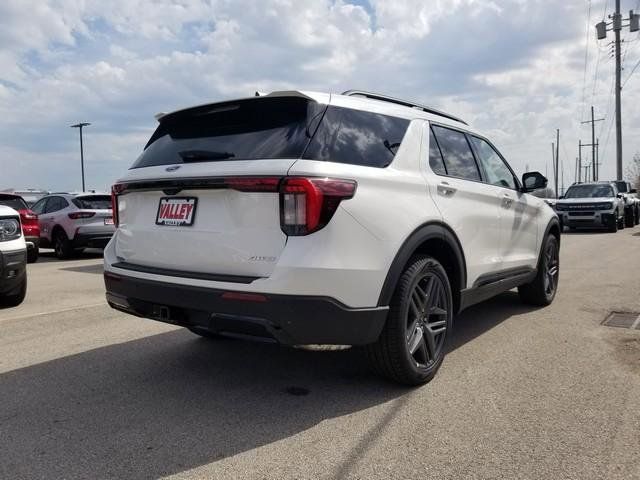 New 2026 Ford Explorer - photo 5
