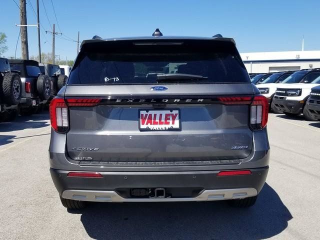 New 2026 Ford Explorer - photo 6