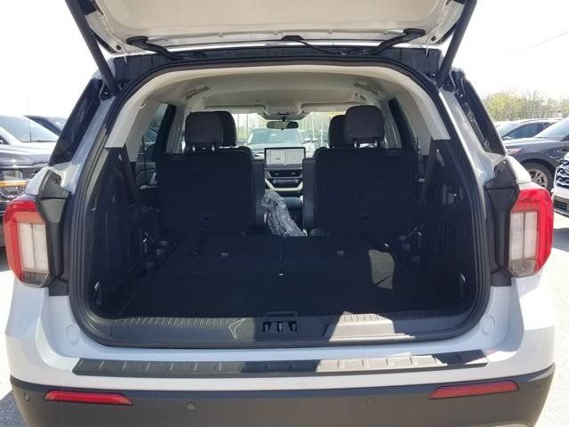 New 2026 Ford Explorer - photo 7