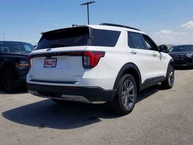 New 2026 Ford Explorer - photo 5