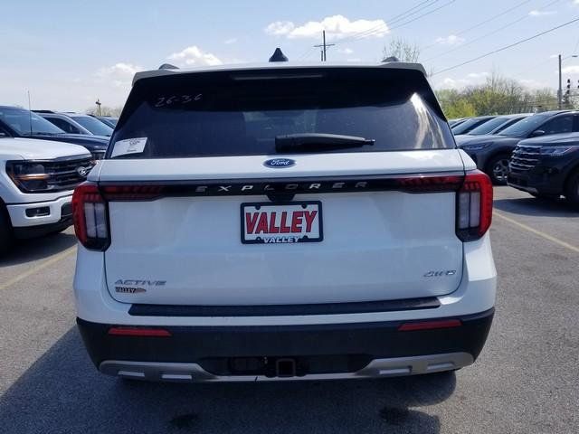 New 2026 Ford Explorer - photo 6