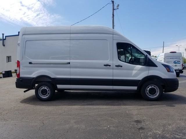 New 2026 Ford Transit 250 - photo 5