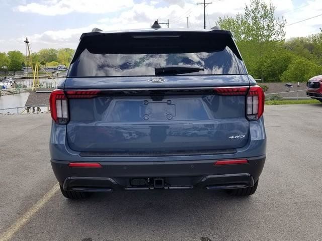 New 2026 Ford Explorer - photo 7