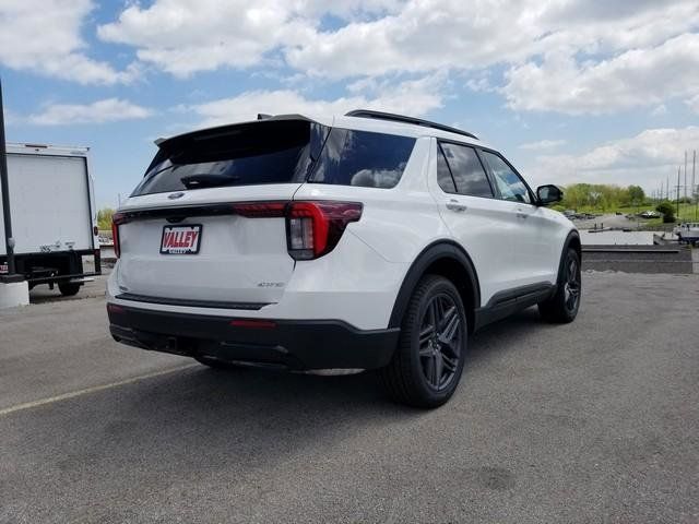 New 2026 Ford Explorer - photo 6