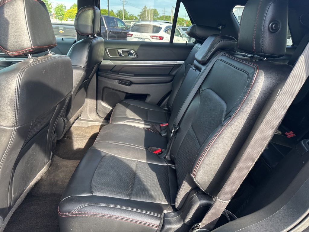 Used 2016 Ford Explorer - photo 31