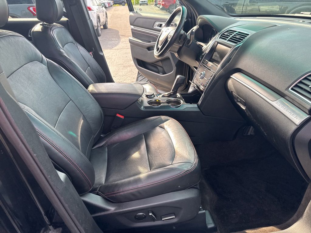 Used 2016 Ford Explorer - photo 37