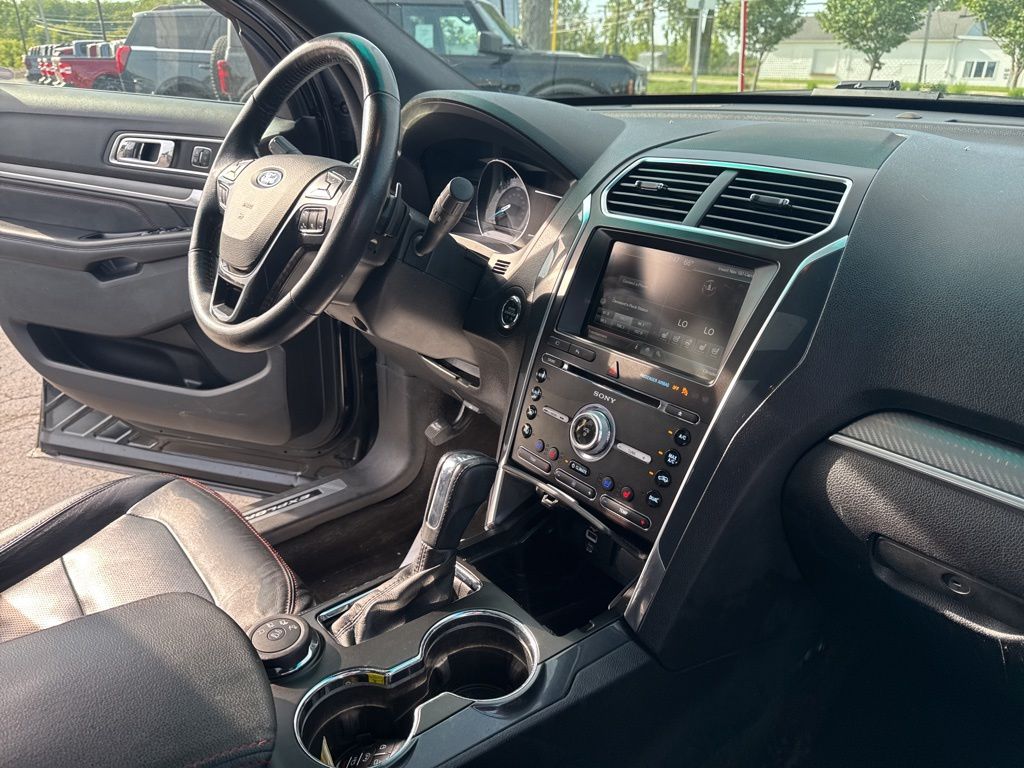 Used 2016 Ford Explorer - photo 39