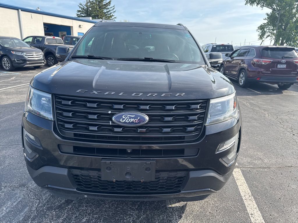 Used 2016 Ford Explorer - photo 10
