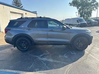 2023 Ford Explorer 4WD SUV for sale #926277A - photo 2