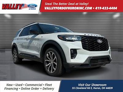 2027 Ford Explorer 4WD SUV for sale #926407 - photo 1