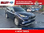 Used 2022 Toyota Highlander Platinum for sale #931778 - photo 1