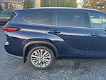 Used 2022 Toyota Highlander Platinum for sale #931778 - photo 29