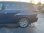 Used 2022 Toyota Highlander Platinum for sale #931778 - photo 33