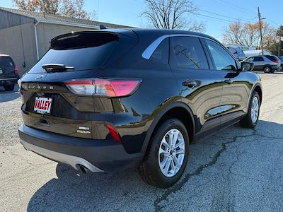 Used 2022 Ford Escape SE for sale #931786 - photo 2