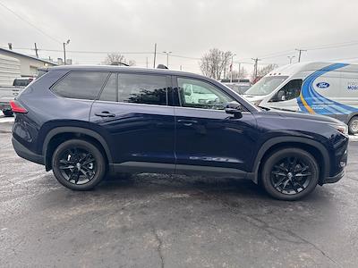 Used 2024 Toyota Grand Highlander Platinum for sale #931802 - photo 2