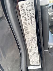 Used 2023 Jeep Grand Cherokee - photo 1