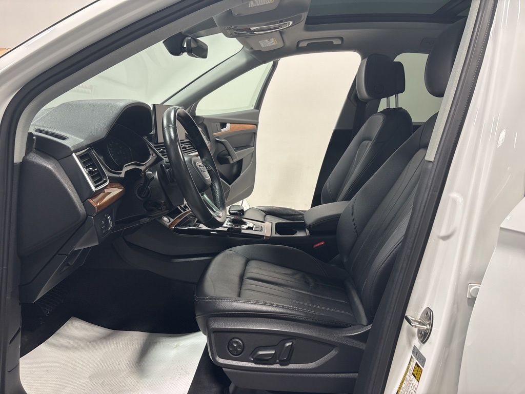 Used 2023 Audi Q5 - photo 5
