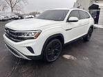 Used 2022 Volkswagen Atlas Cross Sport SE for sale #32464D - photo 8