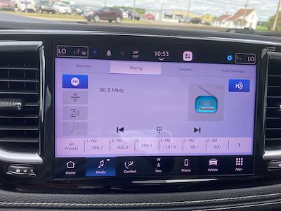 Used 2022 Chrysler Pacifica Limited Minivan for sale #NR168360 - photo 2