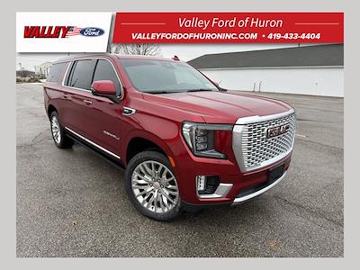 Used 2023 GMC Yukon XL - photo 1