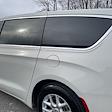 Used 2017 Chrysler Pacifica Touring Minivan for sale #931808 - photo 7