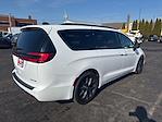 Used 2025 Chrysler Pacifica Limited Minivan for sale #931830 - photo 4