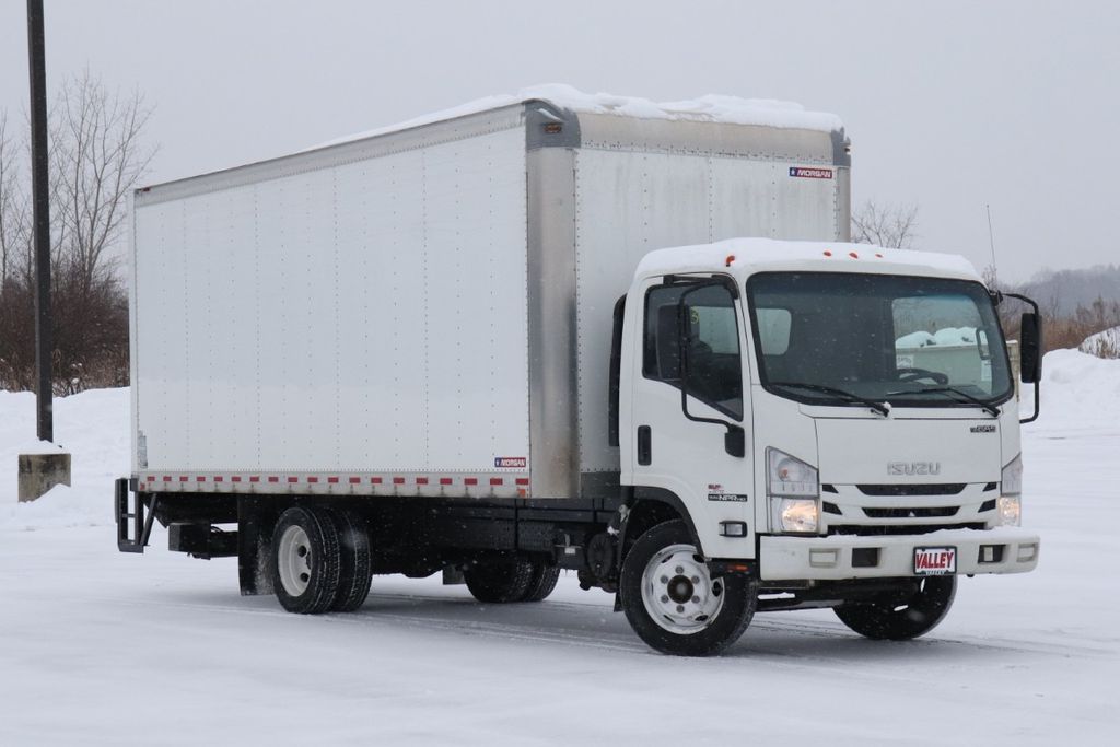 Used 2017 Isuzu NPR-HD - photo 6
