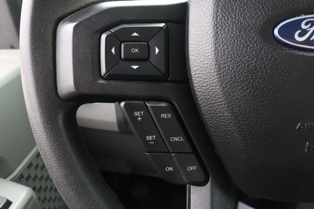 Used 2025 Ford E-450 - photo 21
