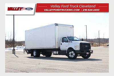 Used 2025 Ford F-750 - photo 1