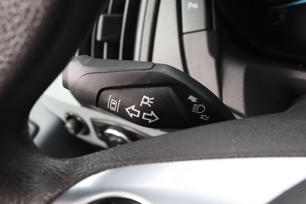 Used 2018 Ford Transit 250 - photo 25
