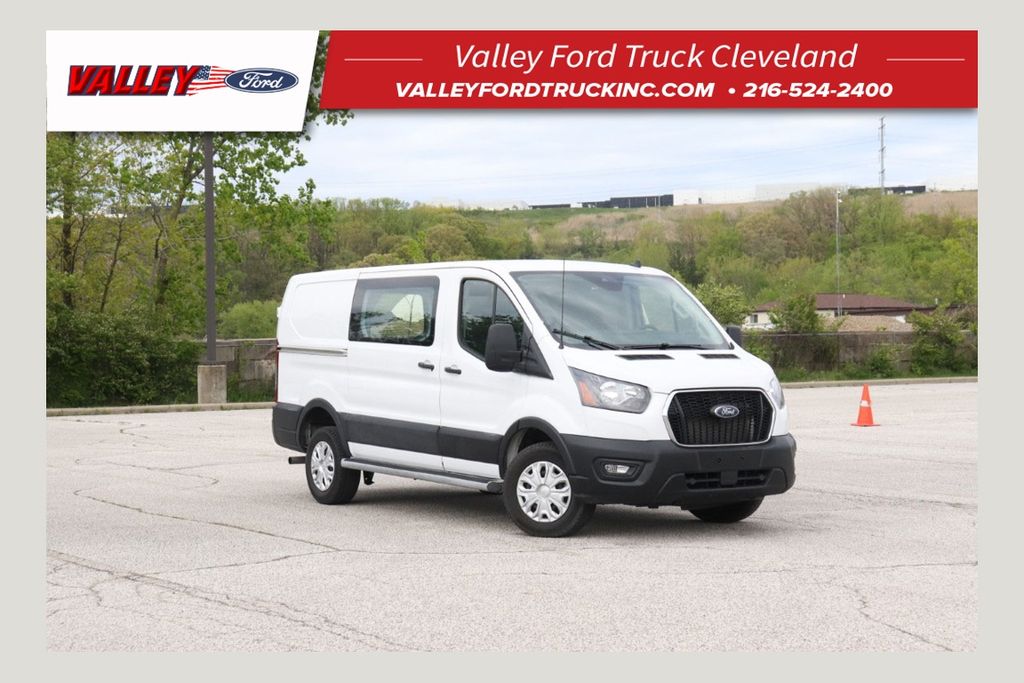 Used 2025 Ford Transit 250 - photo 1