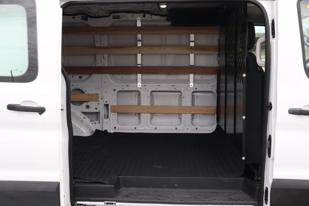Used 2025 Ford Transit 250 - photo 24