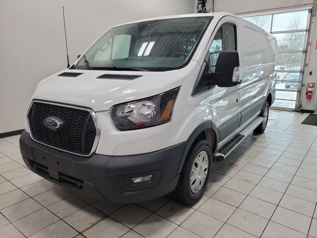 Used 2024 Ford Transit 250 - photo 5