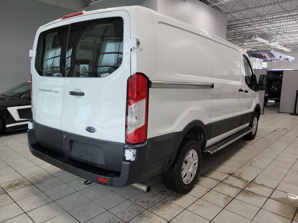Used 2024 Ford Transit 250 - photo 2