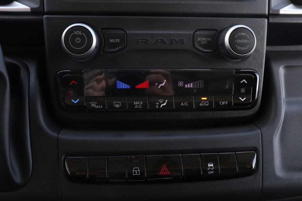 Used 2024 Ram ProMaster 2500 - photo 12