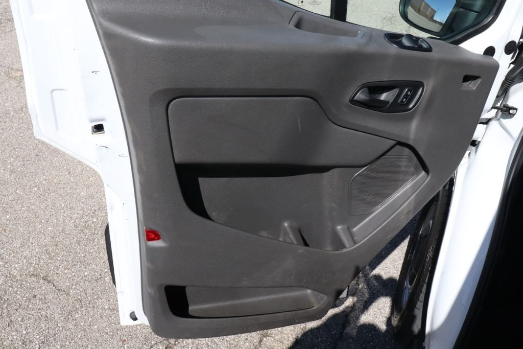 Used 2023 Ford Transit 250 - photo 31