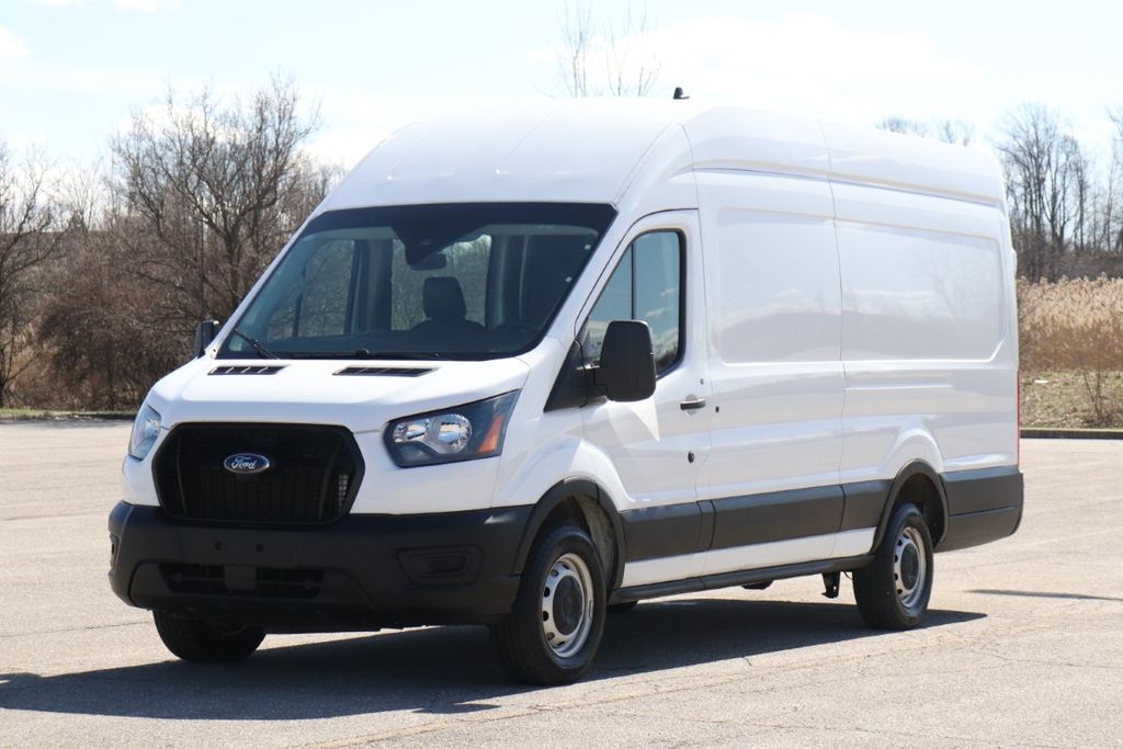Used 2023 Ford Transit 250 - photo 7