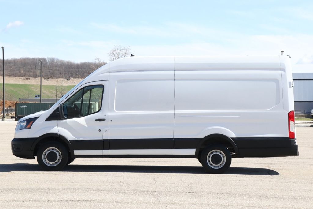 Used 2023 Ford Transit 250 - photo 8