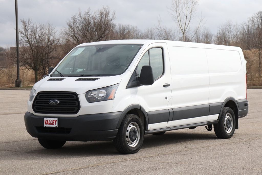 Used 2018 Ford Transit 250 - photo 8