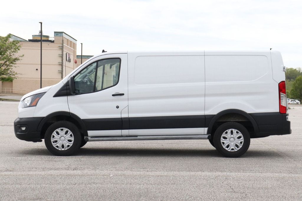 Used 2025 Ford Transit 250 - photo 7