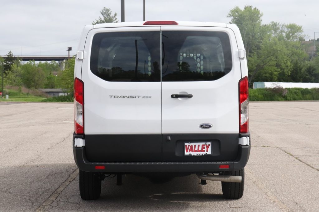 Used 2024 Ford Transit 250 - photo 8