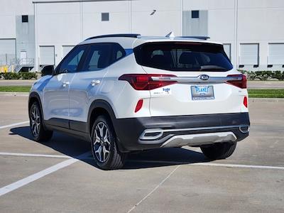 Used 2021 Kia Seltos - photo 1