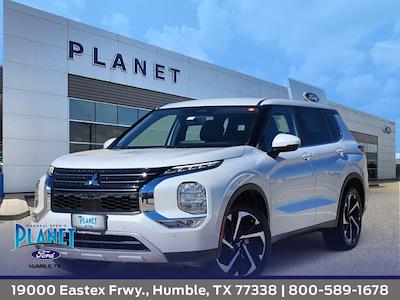 Used 2022 Mitsubishi Outlander - photo 1