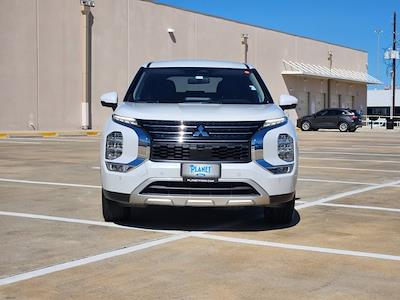 Used 2022 Mitsubishi Outlander - photo 1