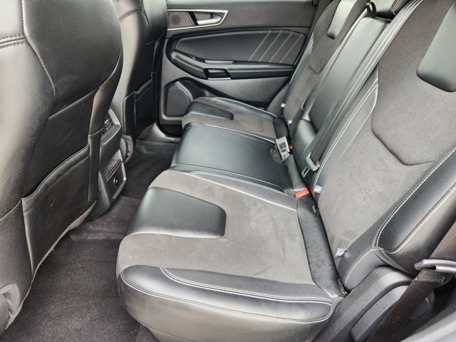 Used 2023 Ford Edge - photo 30