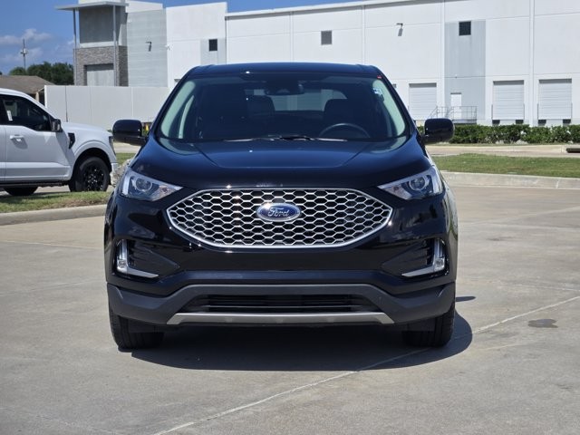 Used 2023 Ford Edge - photo 2