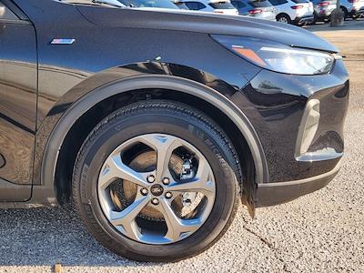 New 2025 Ford Escape - photo 1
