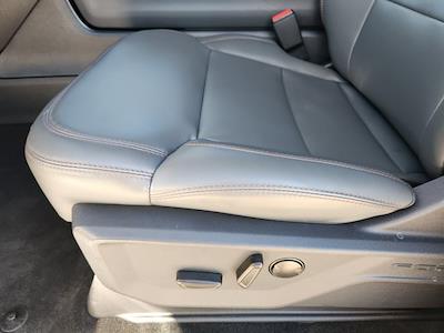 New 2025 Ford Expedition - photo 1